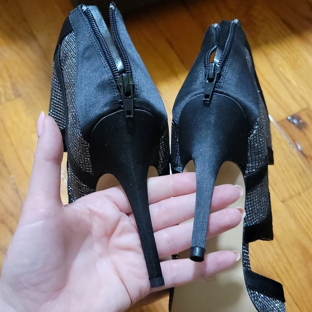 Caparros Black Open Toe Silver Glitter Sandals Heels Booties sz 9.5